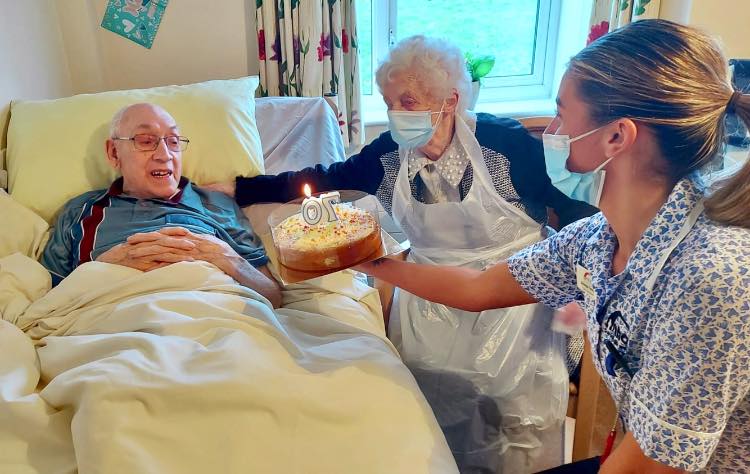 Resident couple at Wolverhampton based care home celebrate platinum wedding anniversary