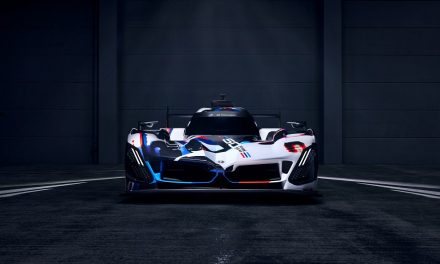 New design, new name: exciting camouflage livery with traditional elements for the BMW M Hybrid V8