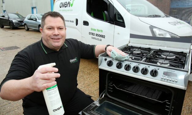 Lee Is Ready To Clean Up After Renewing Franchise Agreement For Ovenu Stoke North