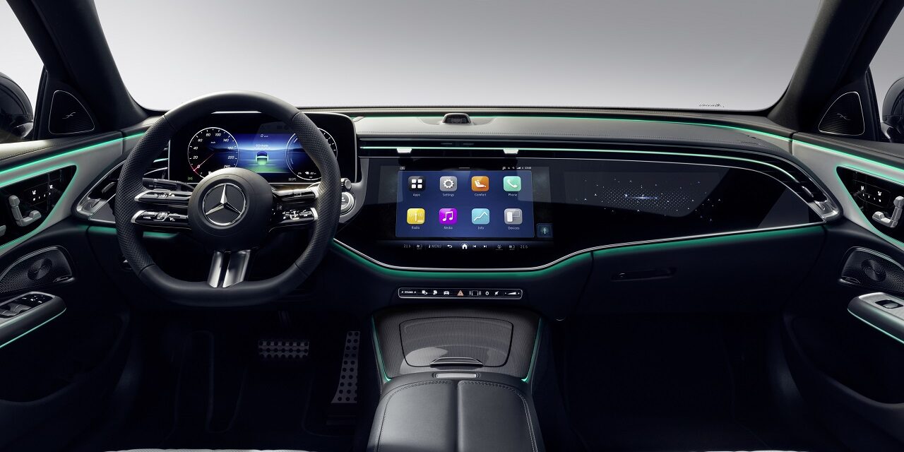 The new E-Class: dimensional concept and interior design