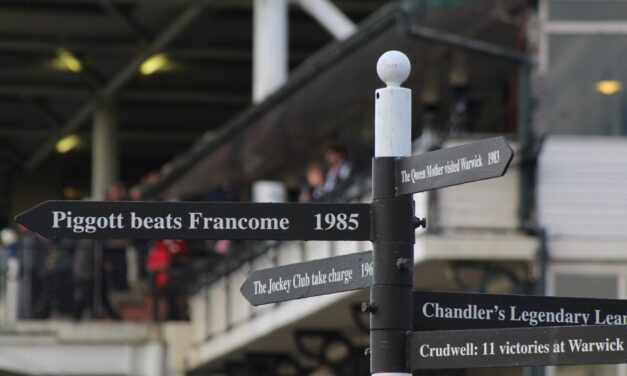 Top Horse Racecourses in the UK