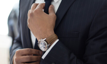 What Does Everyonevabout the TV Show Suits?