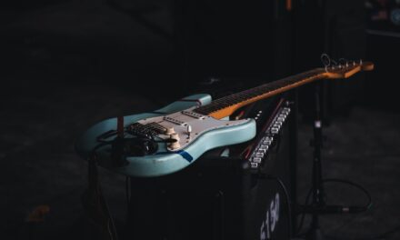 Do you want to know how to play the guitar