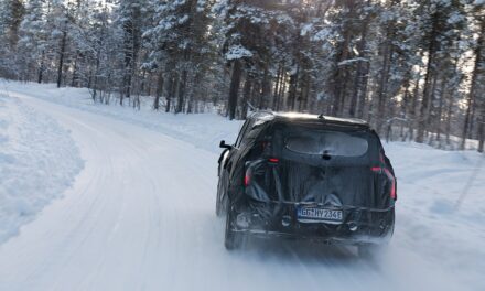 The Kia EV9´s driving performance offers no compromises in formidable ice conditions