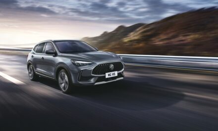 MG reveals the new 2023 HS SUV