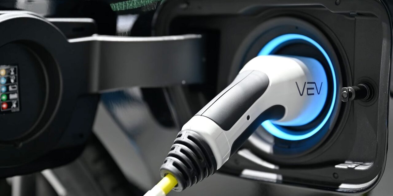 Vitol-backed VEV launches its end-to-end fleet electrification solution