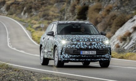 Final set-up drives: New Tiguan with premium class technologies and a long electric range