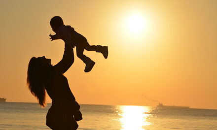 What are the popular names for babies this year?