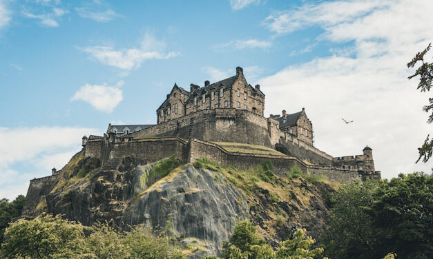 What are the best monuments to visit in Scotland
