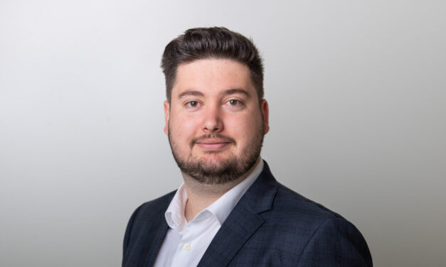 Two deals secured in double quick time for Warwickshire site