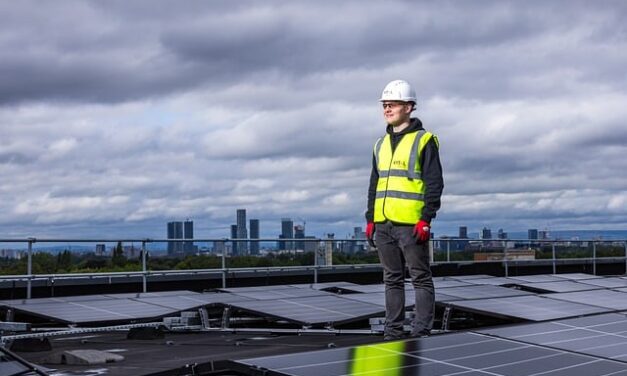 Understanding the UK Energy Price Cap: Benefits, Implementation, and Impact