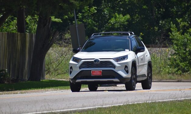 What are the best Cars to buy for small family?