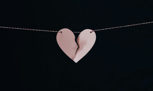 ONE WAY STREET: NEARLY A THIRD OF COUPLED UP BRITS CURRENTLY SUFFERING FROM UNREQUITED LOVE  