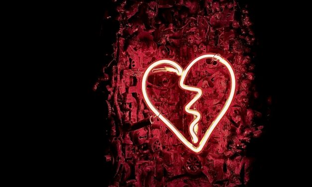 ONE WAY STREET: NEARLY A THIRD OF COUPLED UP BRITS CURRENTLY SUFFERING FROM UNREQUITED LOVE  