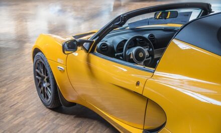 The Ultimate Guide to Buying a Lotus Emira in the UK