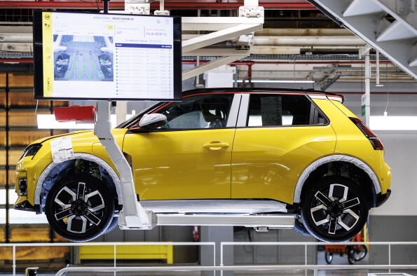 One year after its launch, Ampere is making the difference in intelligent electric vehicles