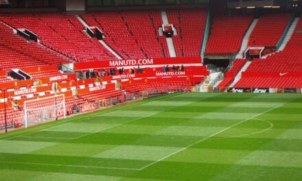 Manchester United vs Chelsea: Premier League Showdown at Old Trafford