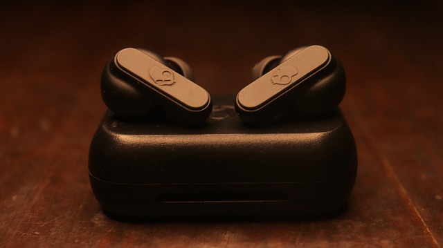 Breaking Language Barriers with AI Translation Earbuds