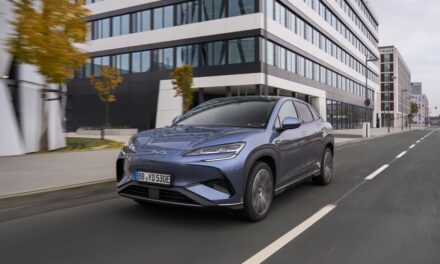 BYD announces UK pricing and specification for all-new SEALION 7