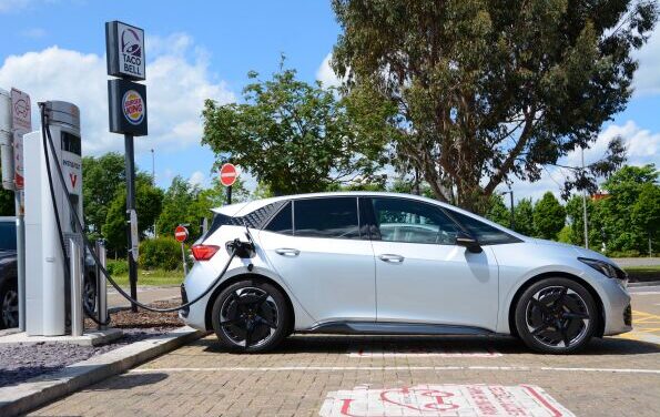 Electric car sales to increase to 440,000 in 2025, but still missing UK industry target