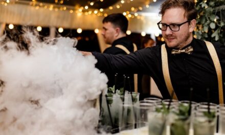 How to Plan the Perfect Event with a Mobile Bar.