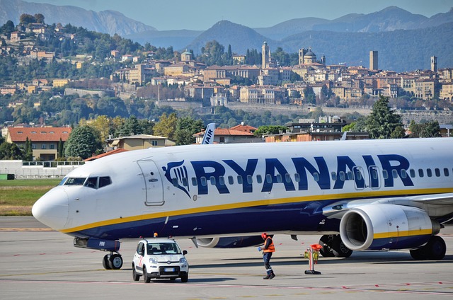 Ryanair Passenger Charged for Carrying Water Bottle Sparks Debate on Airline Fees