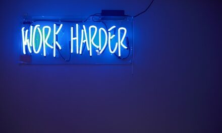 How to Stay Motivated for the Day Ahead: A Complete Guide