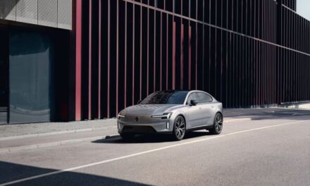 In a class of its own – here is the all-new, fully electric Volvo ES90