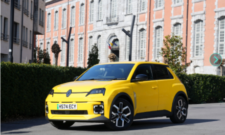 Treble victory for Renault at Fleet World’s Great British Fleet Awards 2025