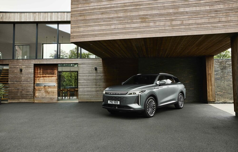 OMODA 9 SHS is already delivering as first cars land with UK drivers