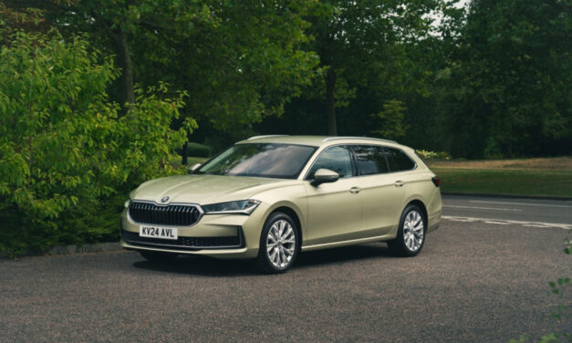 Škoda Superb joins the elite with Autocar’s top Five-Star honour
