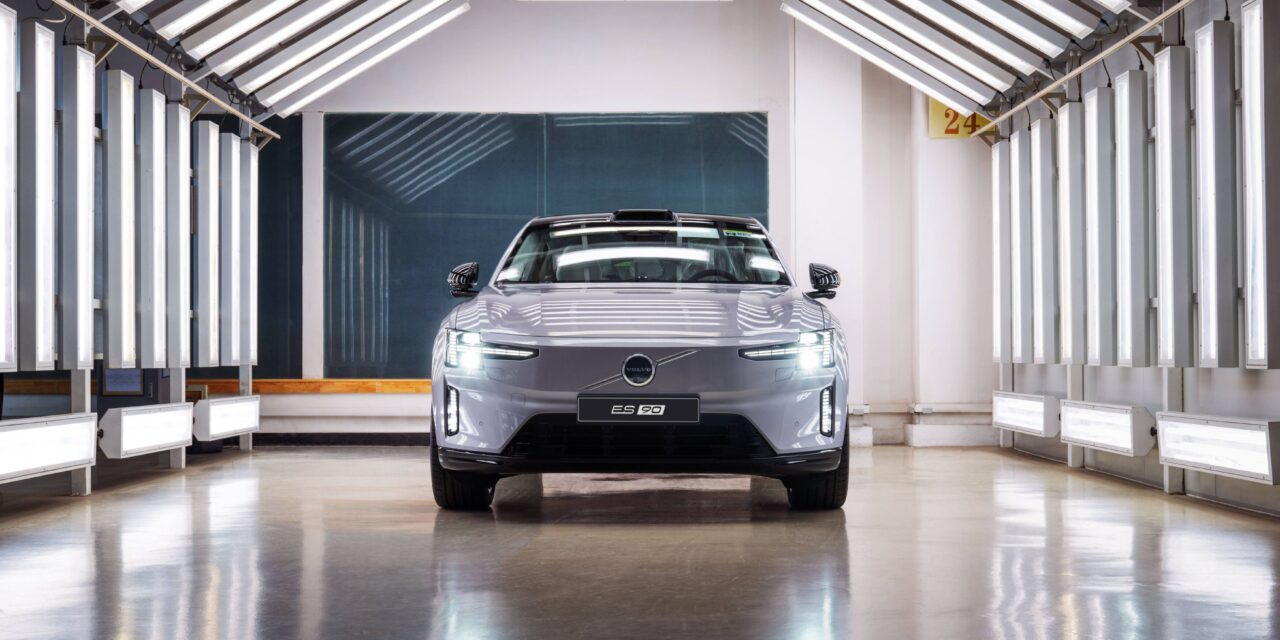 Volvo Cars starts production of the new fully electric Volvo ES90