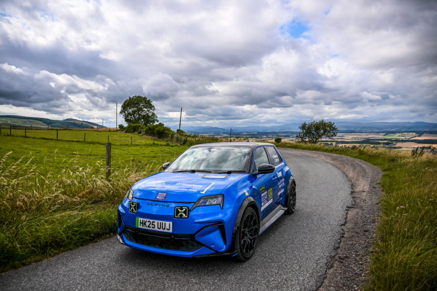 British duo aim for glory in works-backed Alpine A290 on E-Rallye Monte Carlo