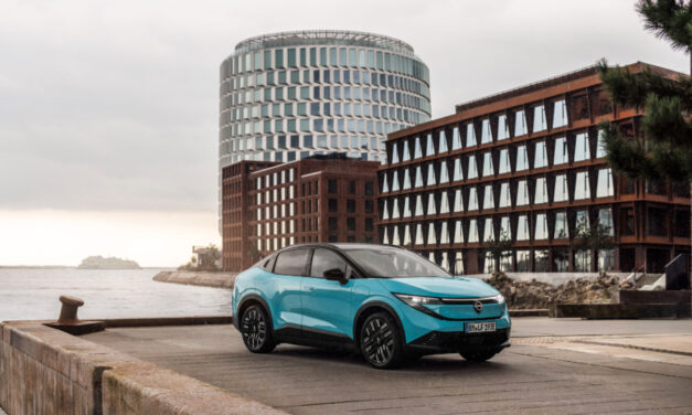 All-New LEAF hits the road – Boasting 386 mile range, top-level technology and sleek aerodynamic design